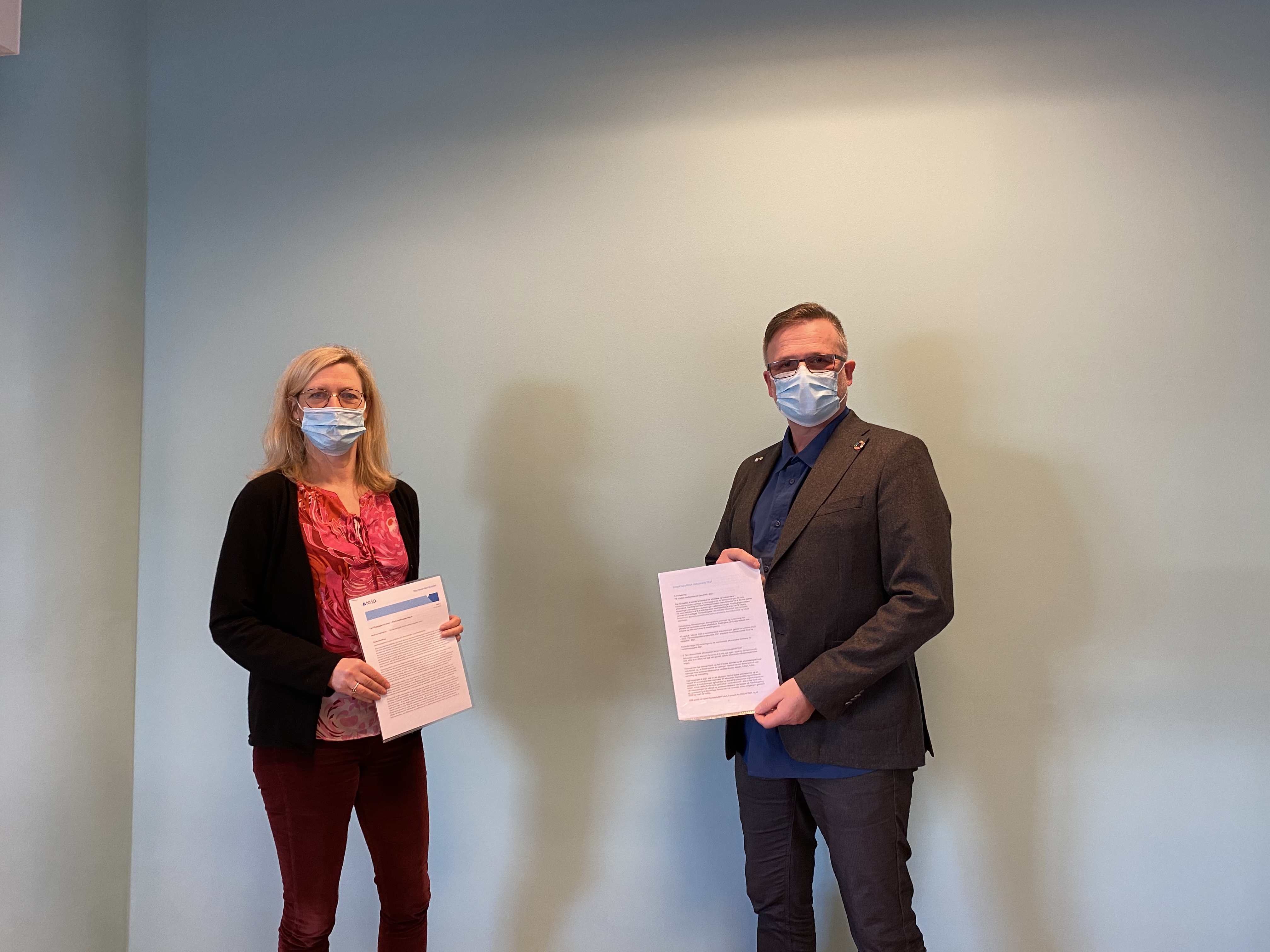 I dag leverte YS sine krav til NHO i årets tariffoppgjør i frontfaget. Foto: Liv Hilde Hansen