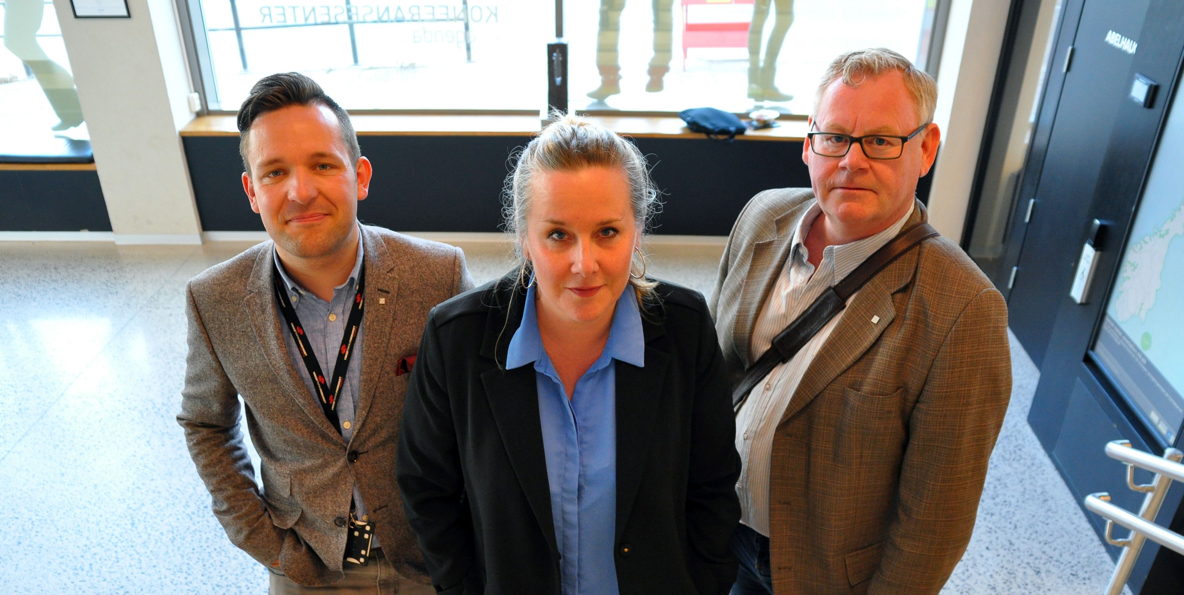 Lønnsforhandlingene 2018 mellom YS og KS Bedrift om konkurranseutsatte bedrifter kom i mål 9. mai. Monica Deildok fra Delta har ledet forhandlingene sammen med Petter Sommervold fra Yrkestrafikkforbundet (YTF) og Dag Bjørnar Johnsrud fra YS. Foto: Gunhild Lervåg.