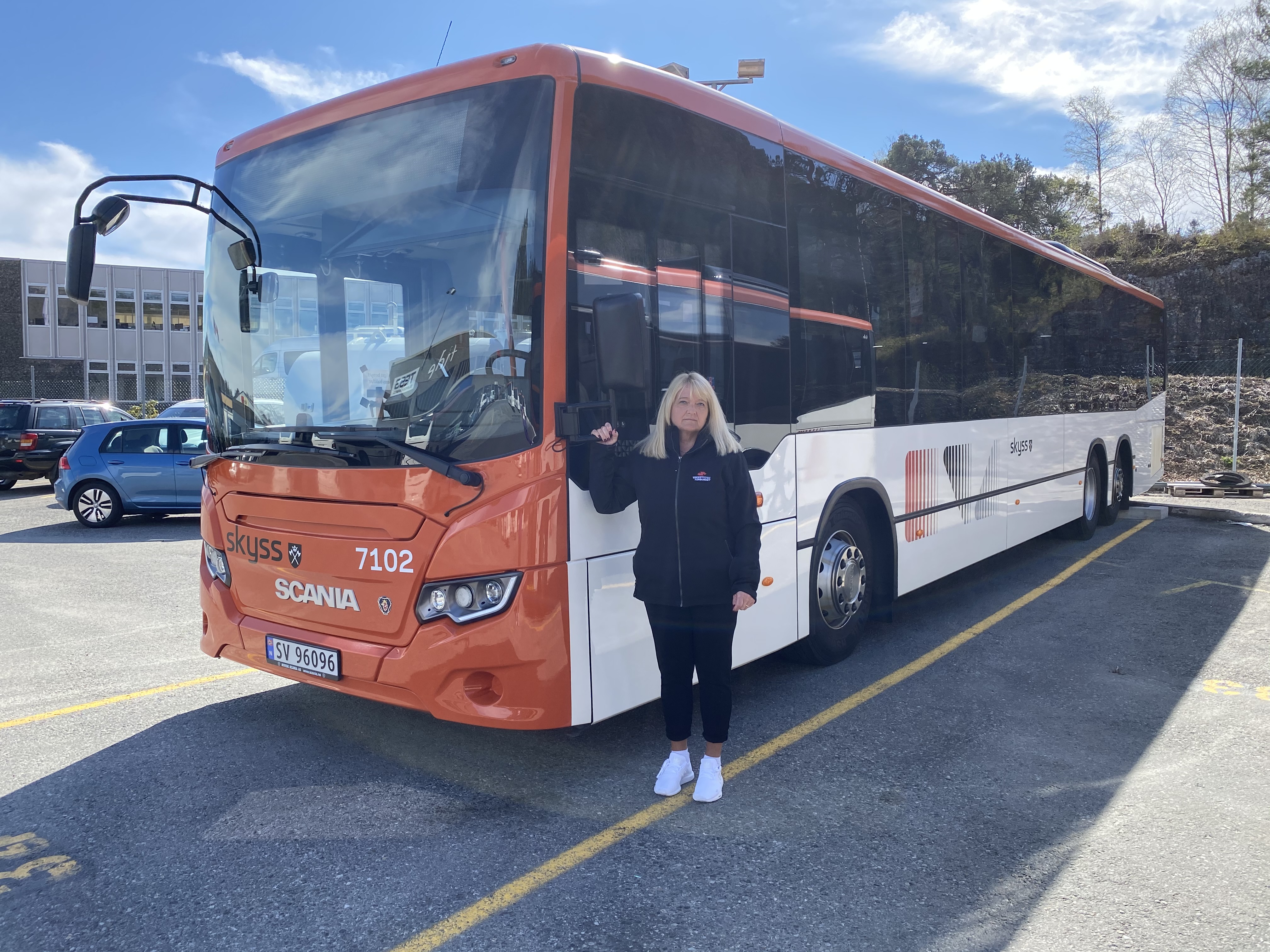 Krever kollisjonssikre busser etter flere ulykker med bybusser.